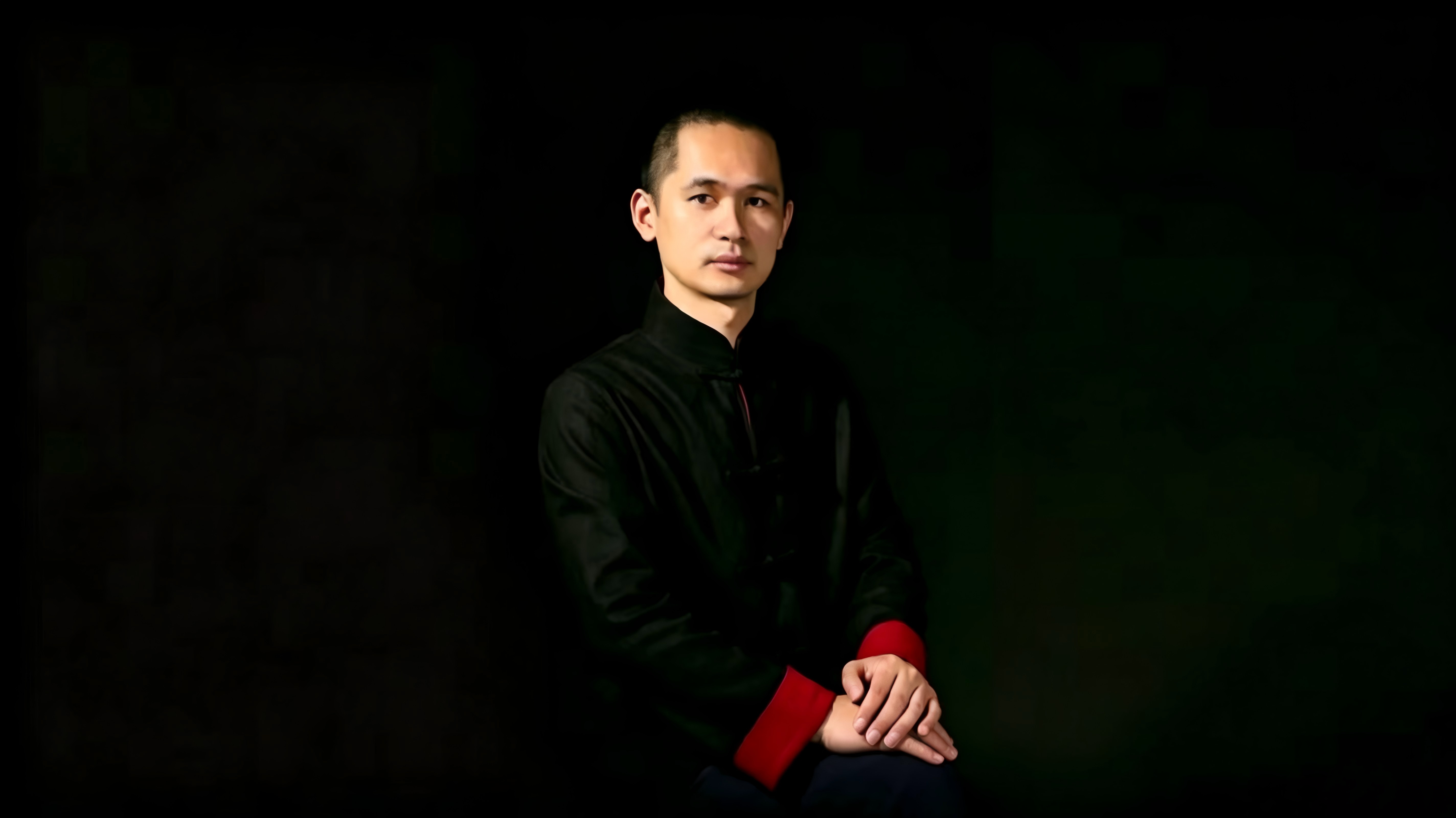 艺承匠心，雕琢晶品——刘凌峰水晶佛造像的品牌创业之路